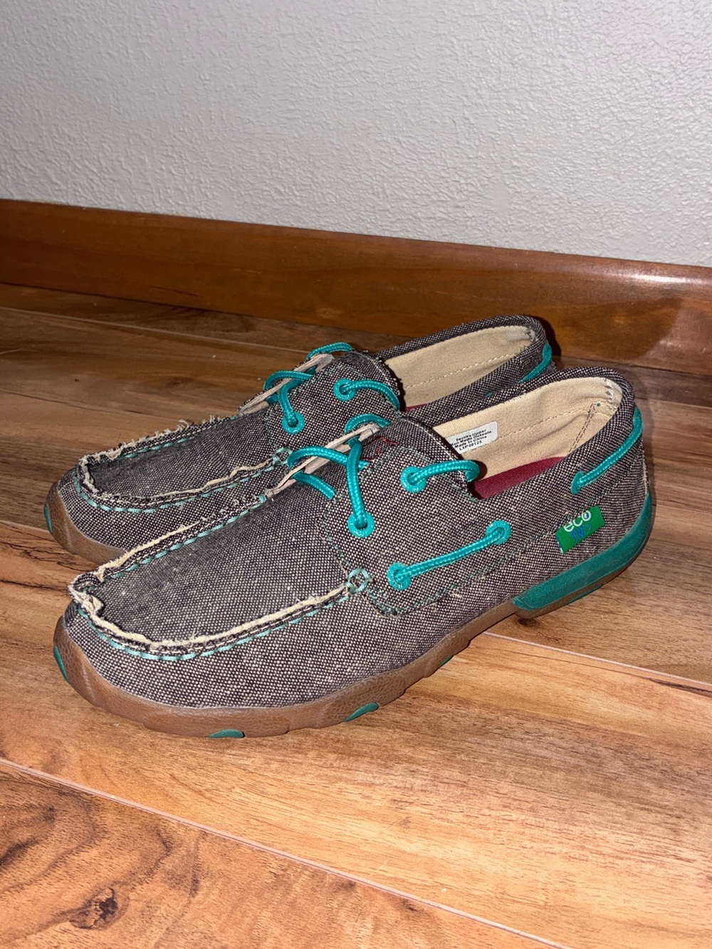 Twisted X Women’s Eco TWX Driving Moccasins- size 7.5